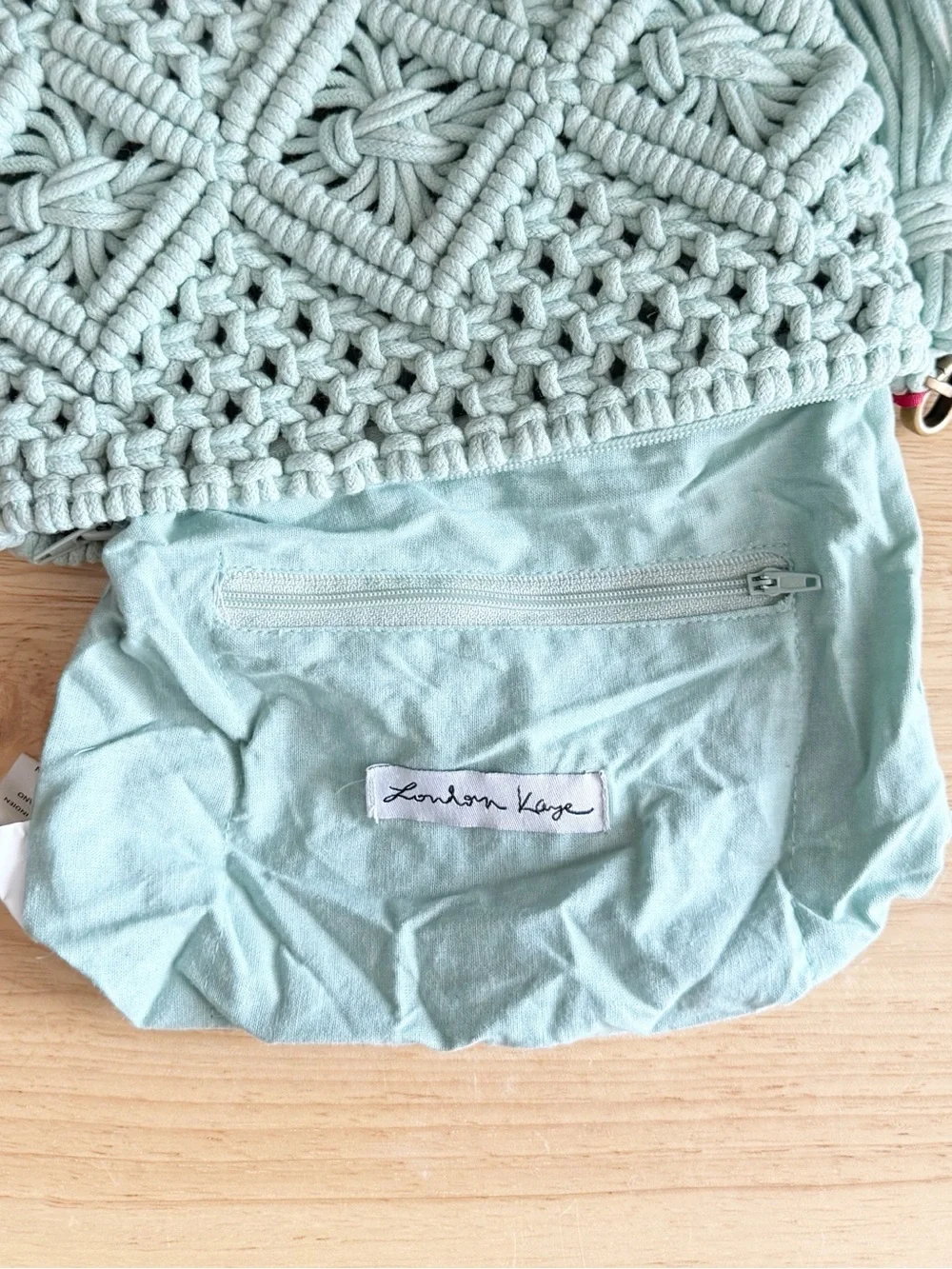 London Kaye Macrame Zippered Wristlet Clutch Bag w/ Tassel Handmade Pastel Green